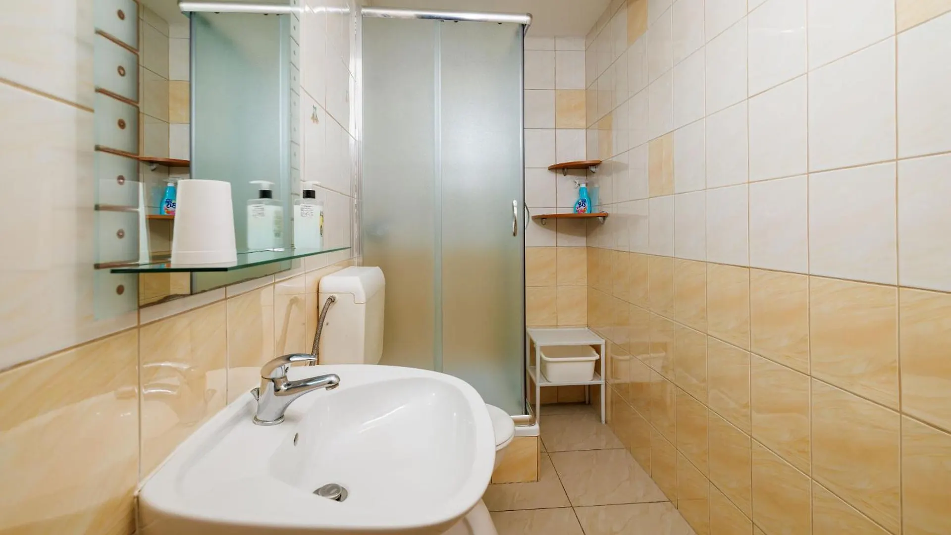 Apartments And Room Mirjana Dramalj