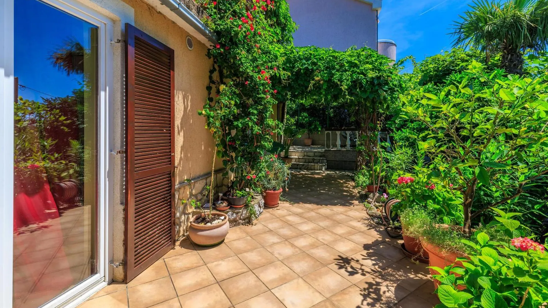 Apartments And Room Mirjana Dramalj Croatia