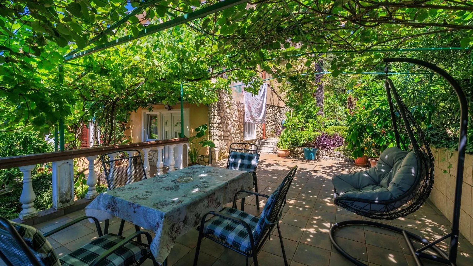 Apartments And Room Mirjana Dramalj Croatia