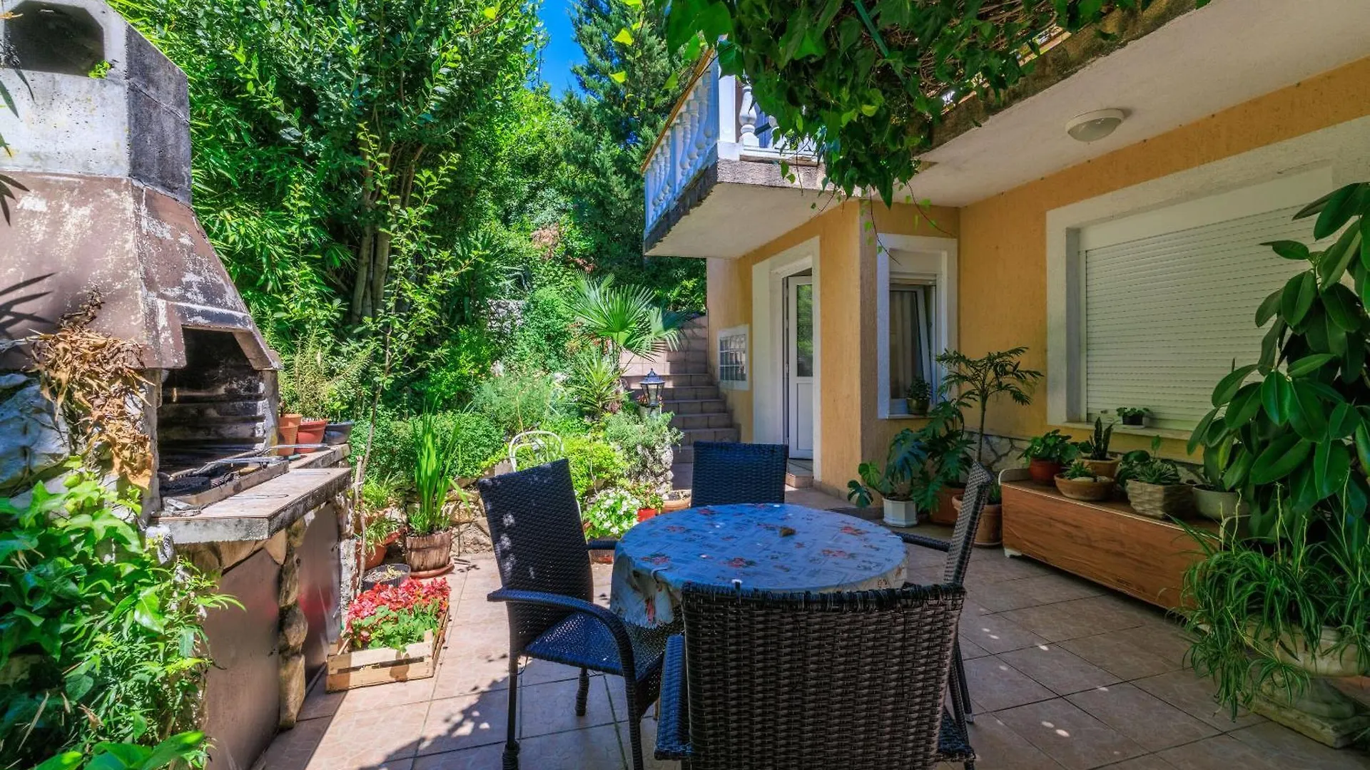 Apartments And Room Mirjana Dramalj Croatia